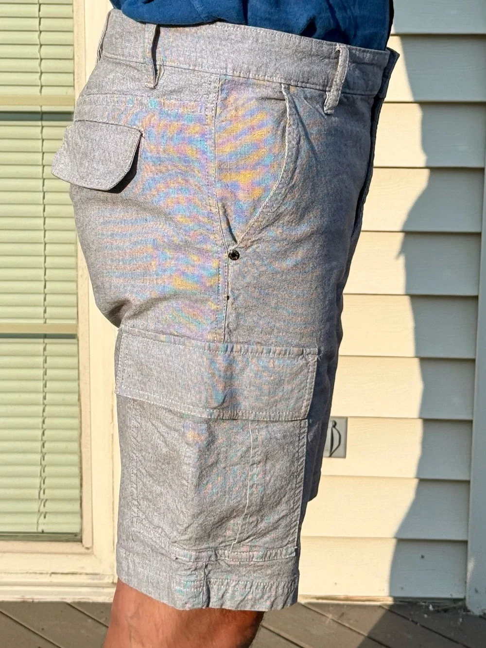 Guess Men's Light Gray Cargo Shorts - Classic Summer Style